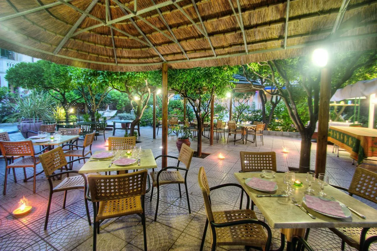 Hotel Villa Delibera Varazze 3*,  Italie